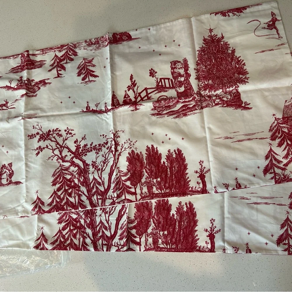 Pottery Barn Santa Toile King Pillowcase Set Bundle of 2 NEW RARE
